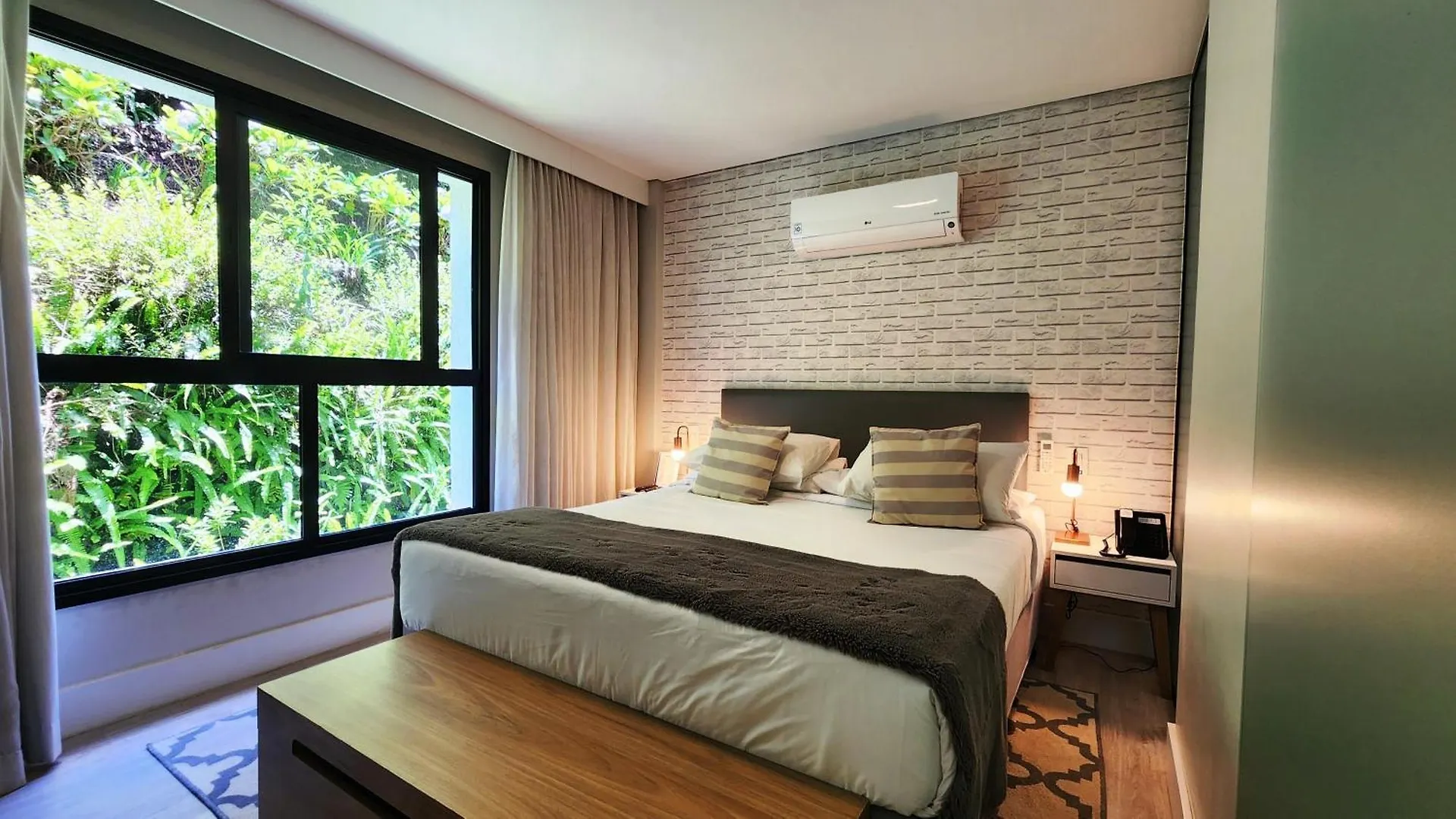Hotel Boutique Carpe Diem 1Q-1B Campos Do Jordao Brazil